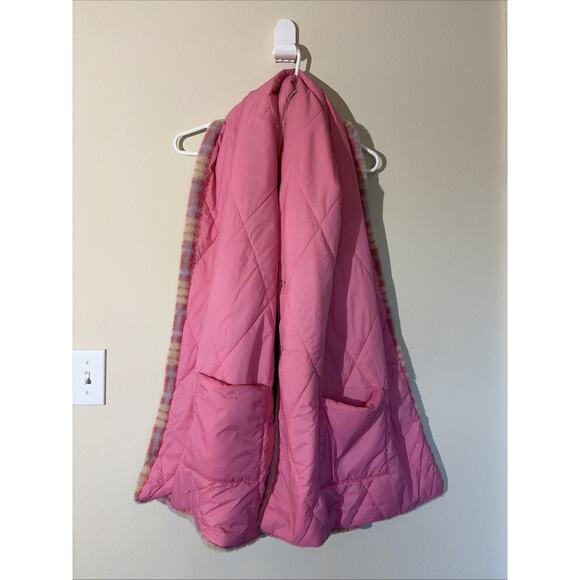 Shiraleah Reversible Plaid Faux Fur Pink Quilted Puffer Scarf Stole Pockets - Picture 2 of 6